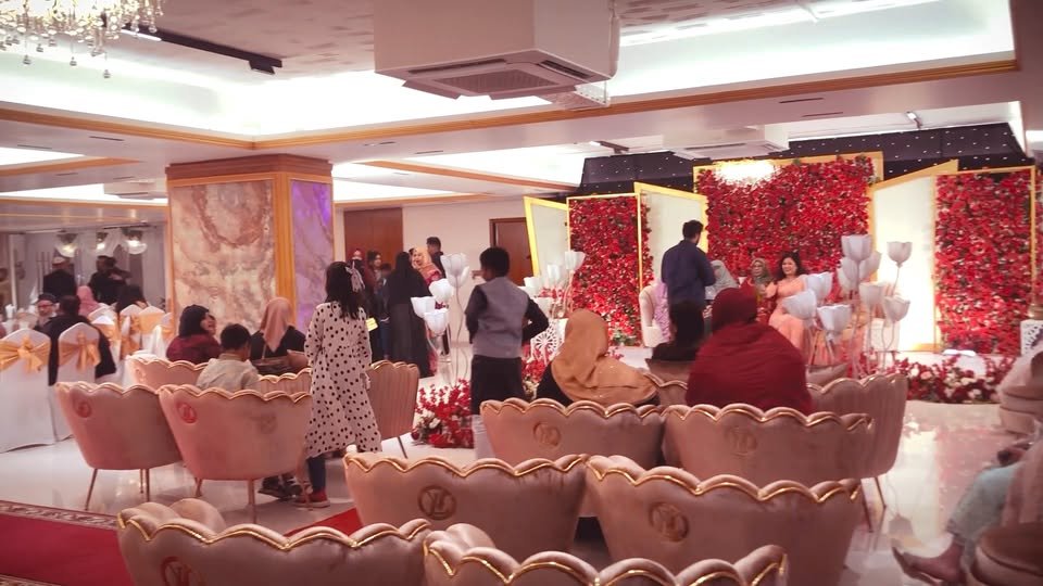 Looking for the perfect venue for your next big event? Look no further! 

At Lak…