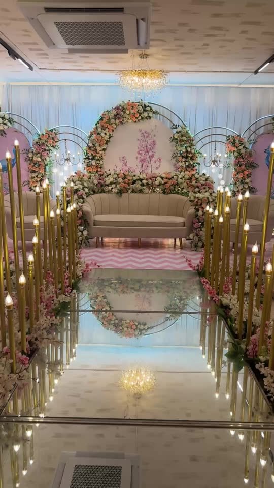 50% OFF!

 Planning your dream wedding? Look no further than Lake View Conventio…