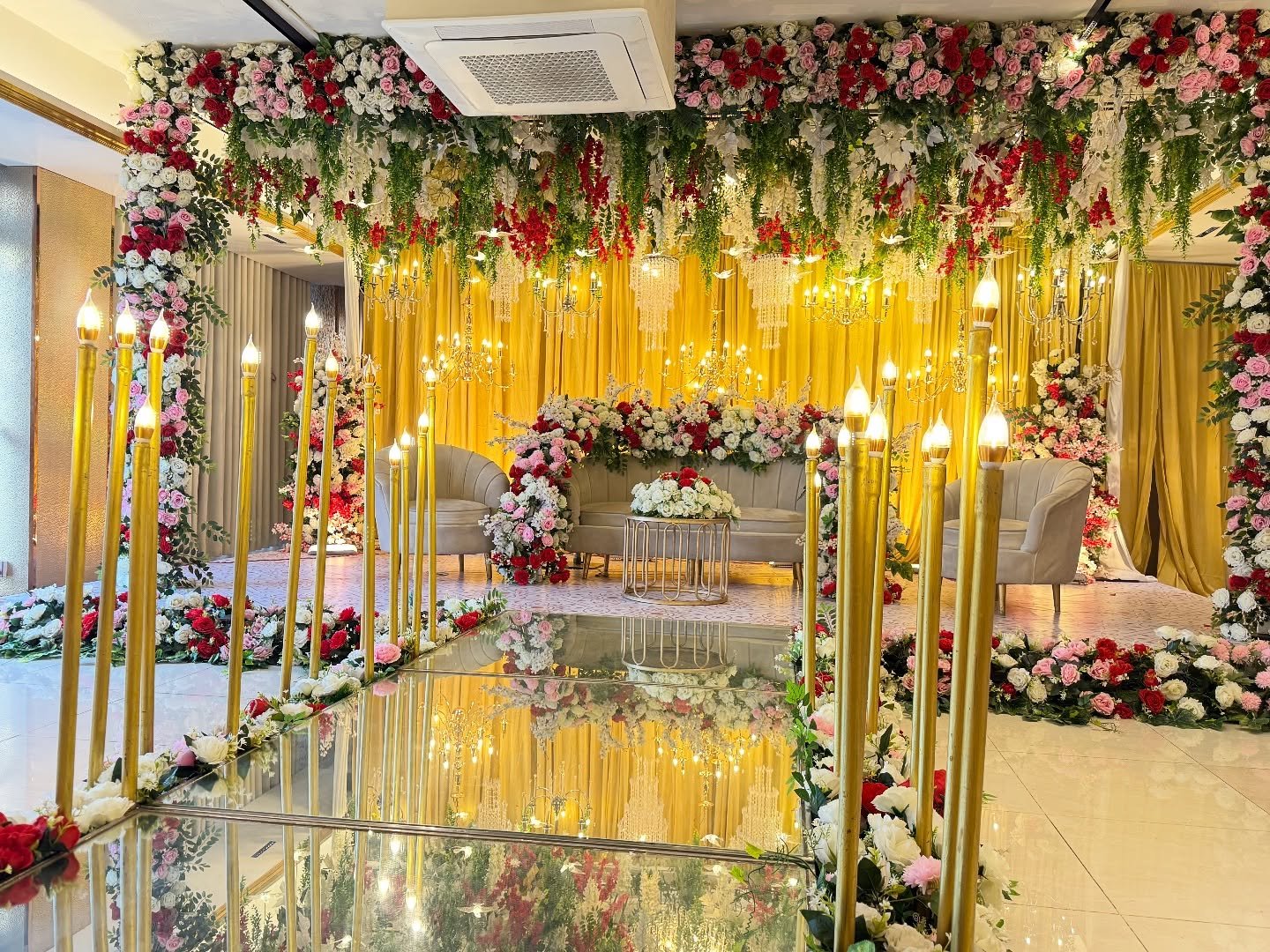 Best Wedding Venue in Dhanmondi – Hall Rent Up to 50% OFF!

 Planning your dream…